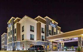 Comfort Inn & Suites Moore - Oklahoma City